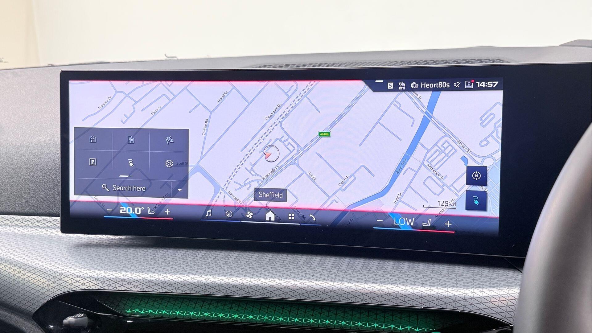 BMW i4 view 24