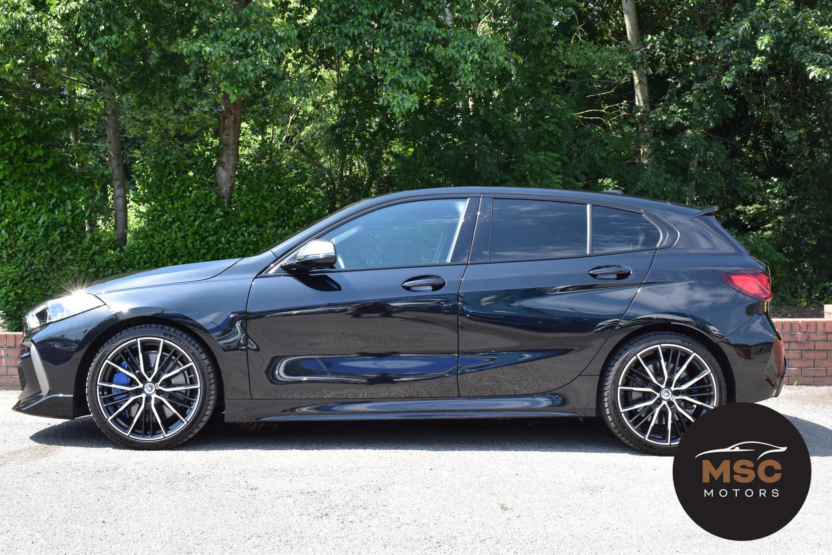 BMW 1 Series view 10