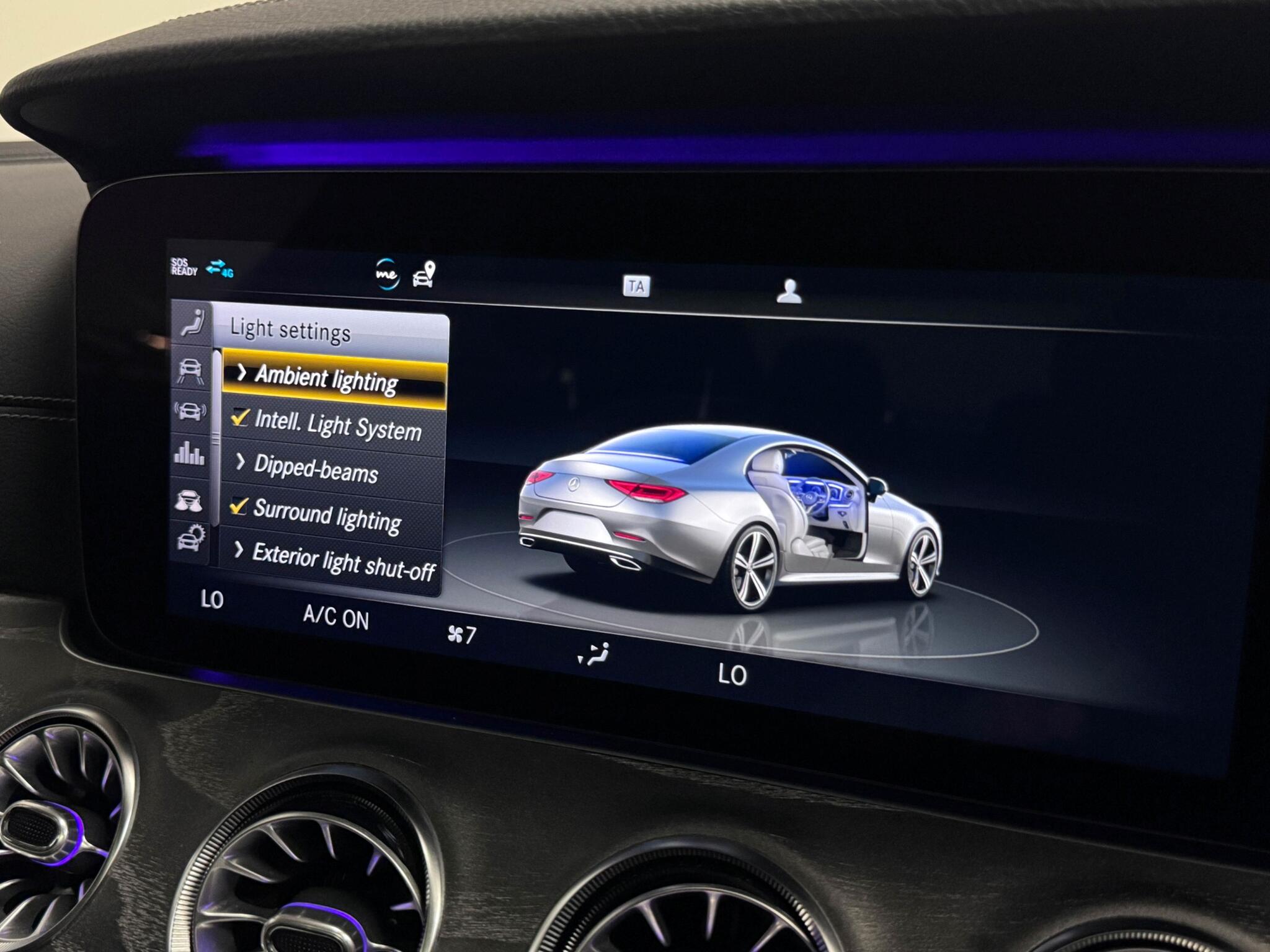 Mercedes-Benz CLS view 55