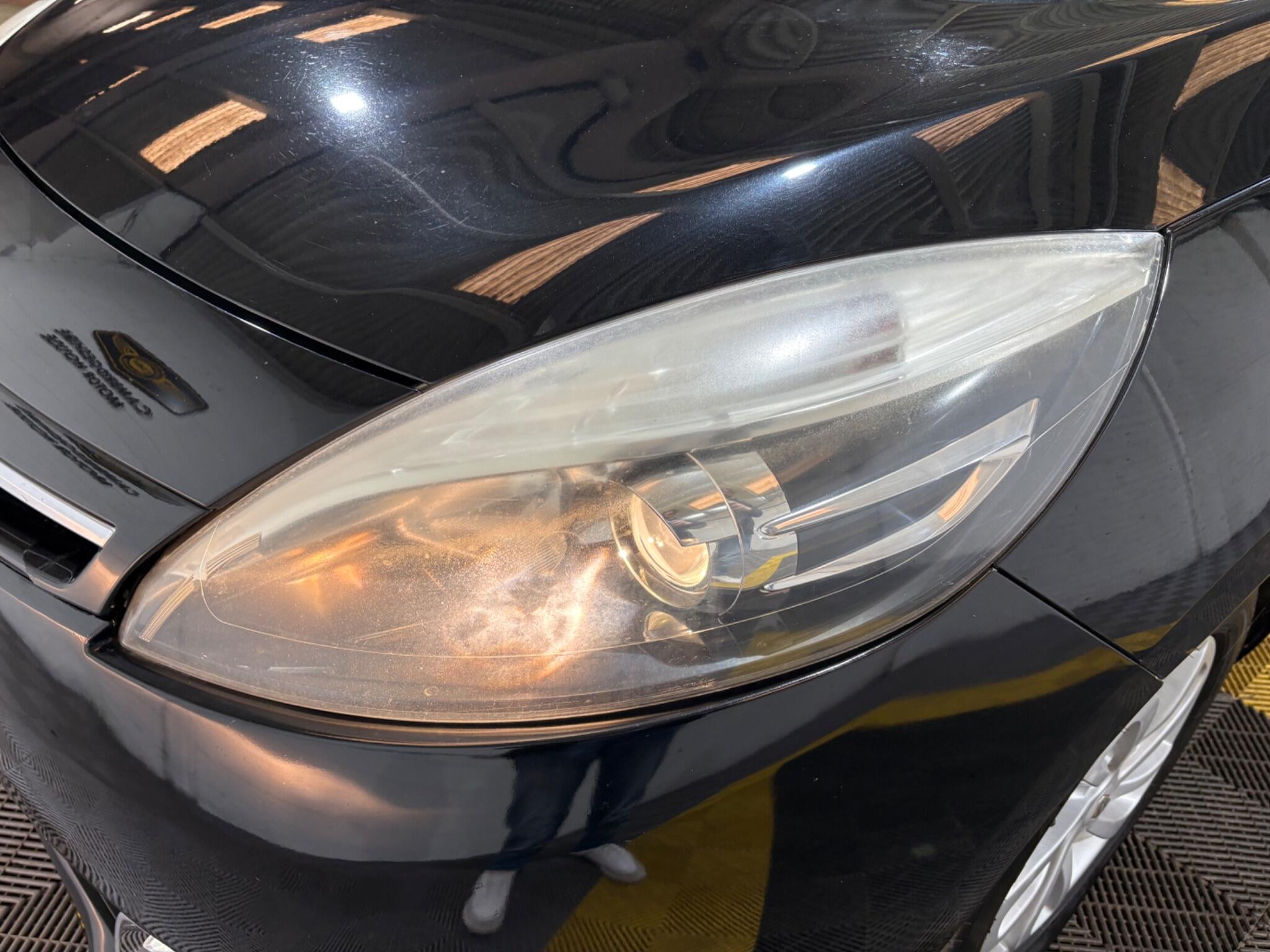Renault Scenic view 65