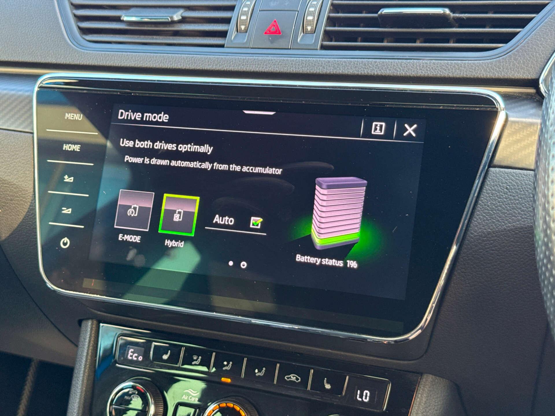 Skoda Superb view 76