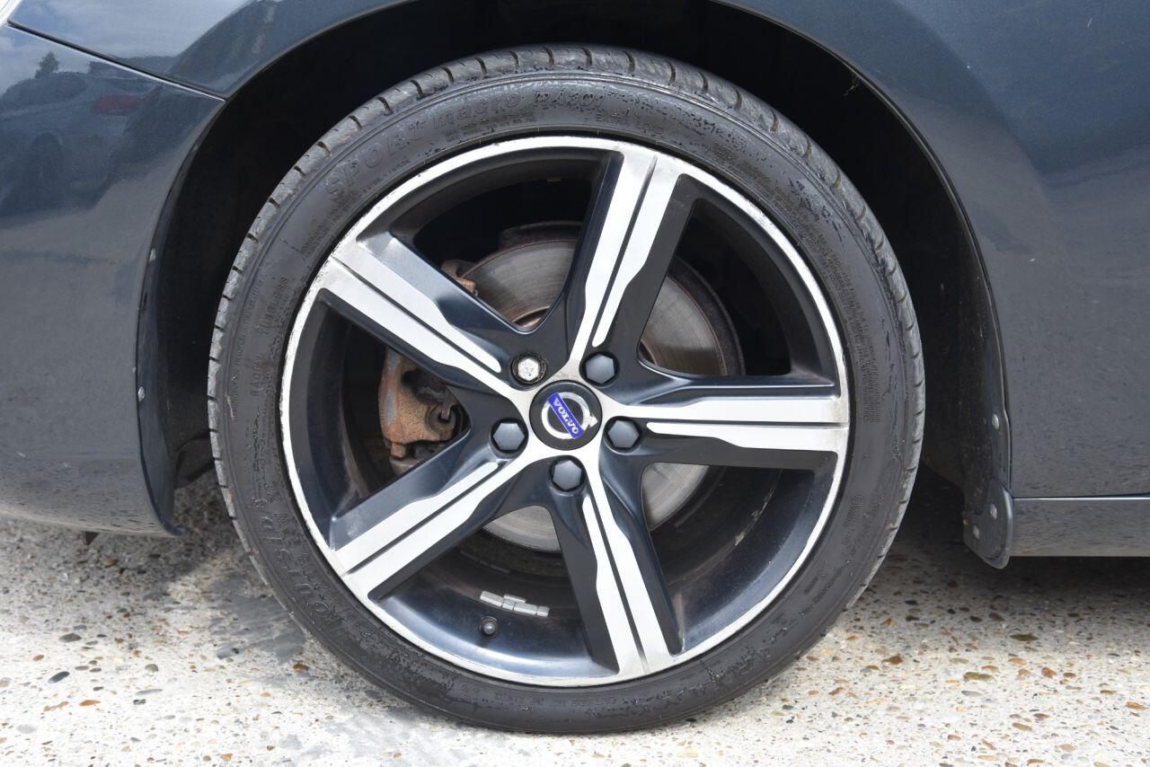 Volvo S60 view 56
