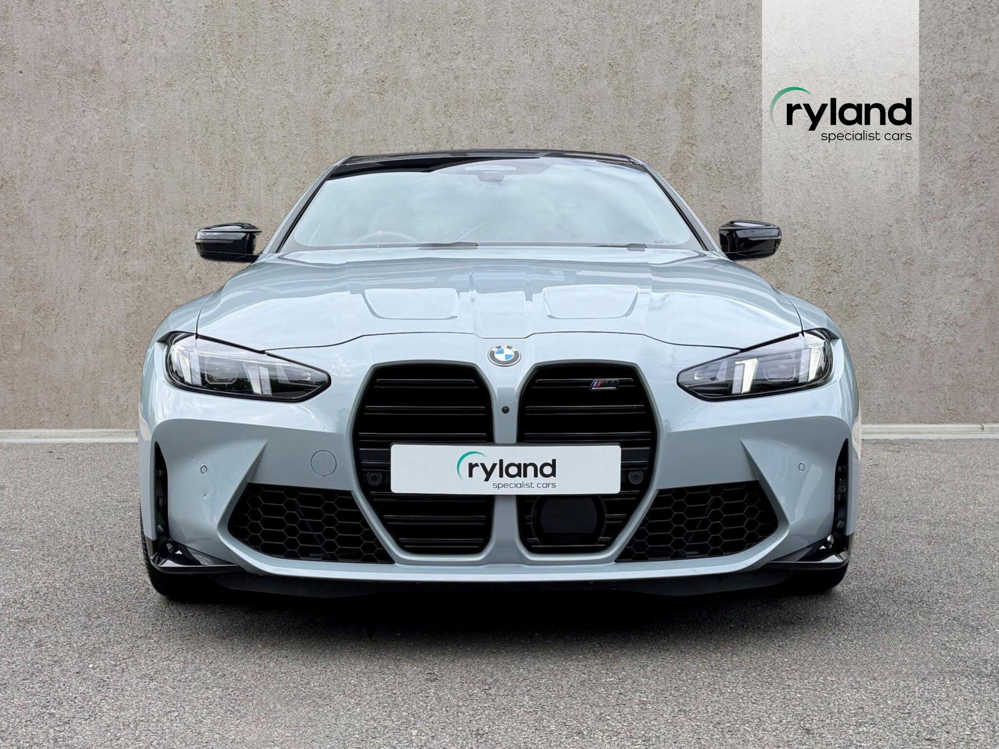 BMW M4 view 2