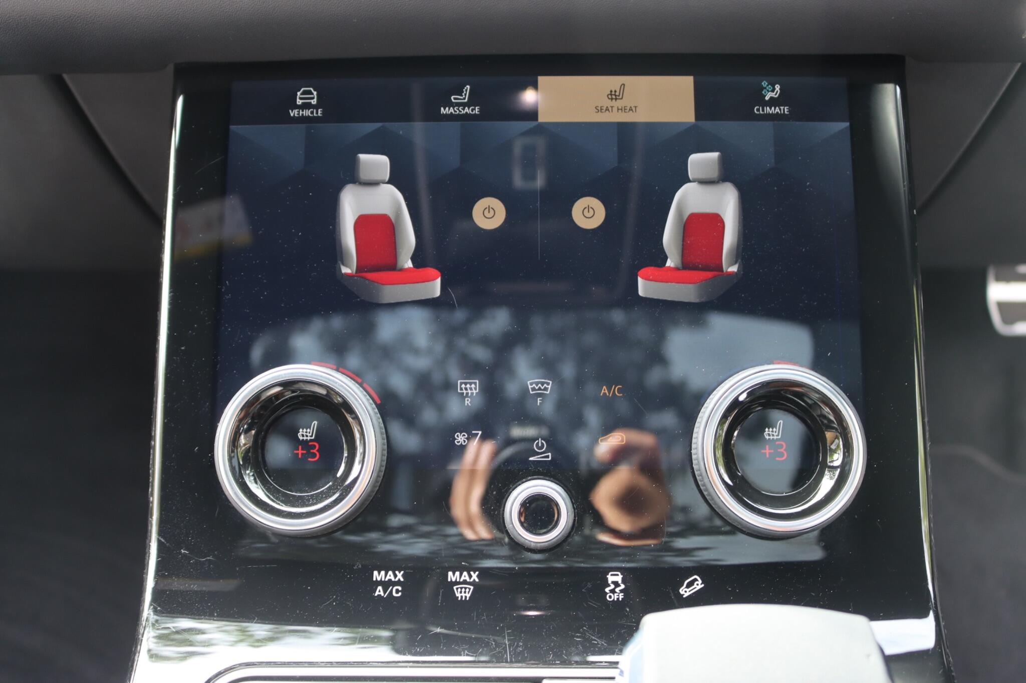 Land Rover Range Rover Velar view 46