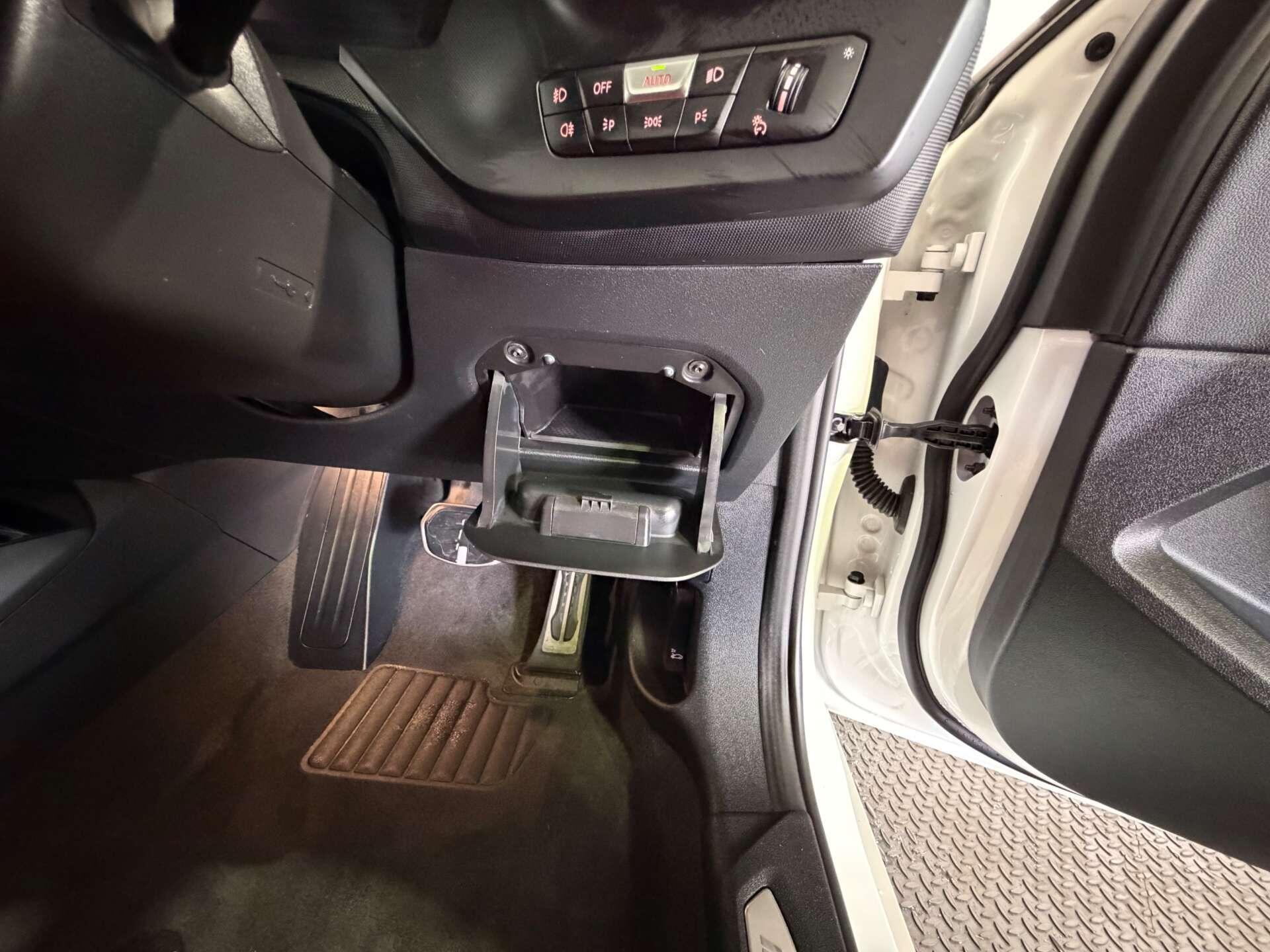 BMW 1 Series view 22