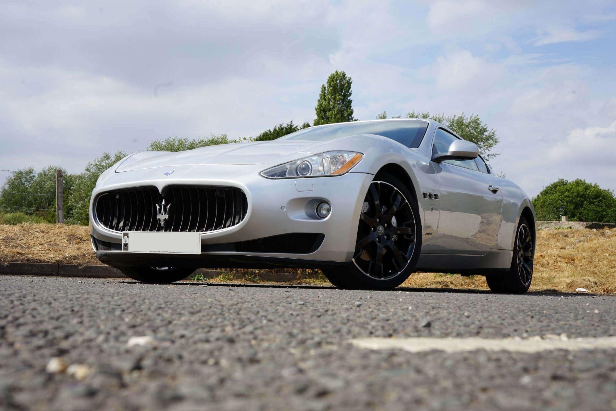 Maserati Granturismo view 12