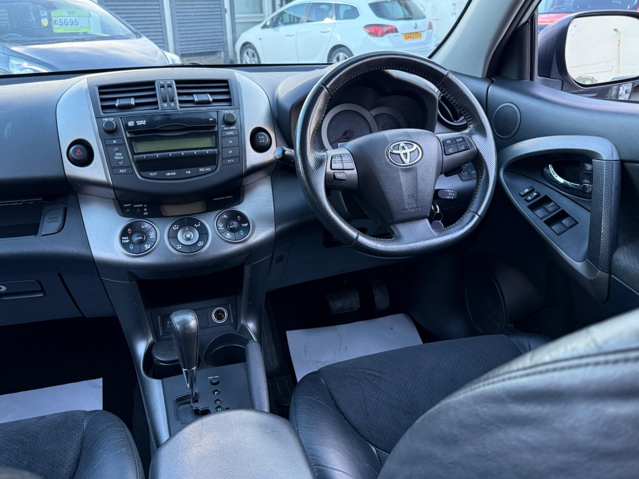 Toyota RAV4 - Image 67