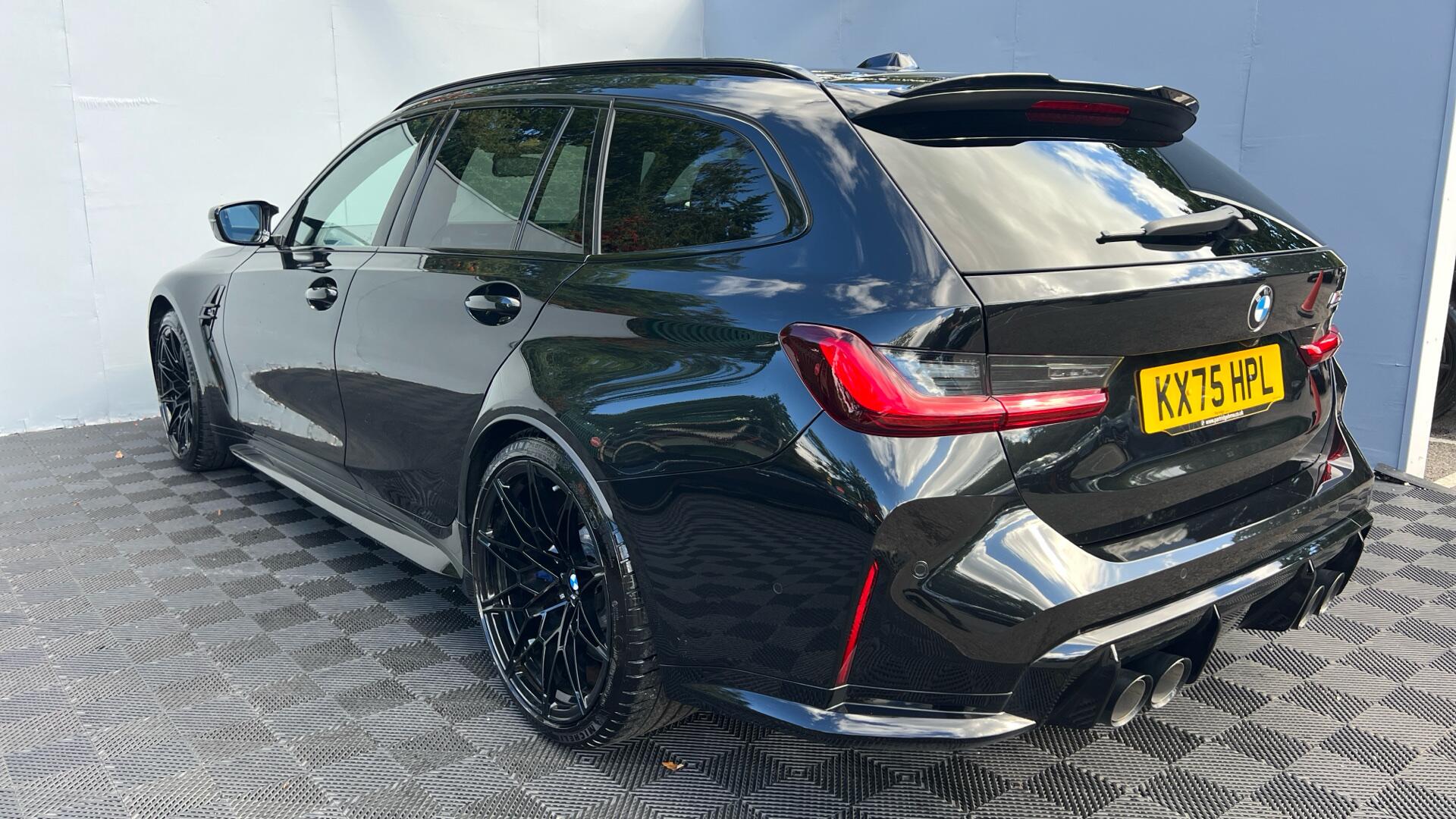 BMW M3 view 34