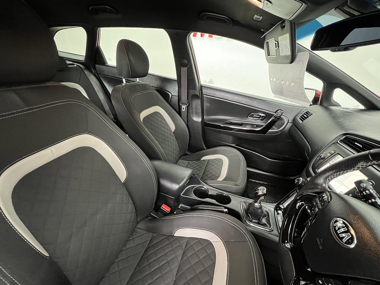Kia Ceed view 14