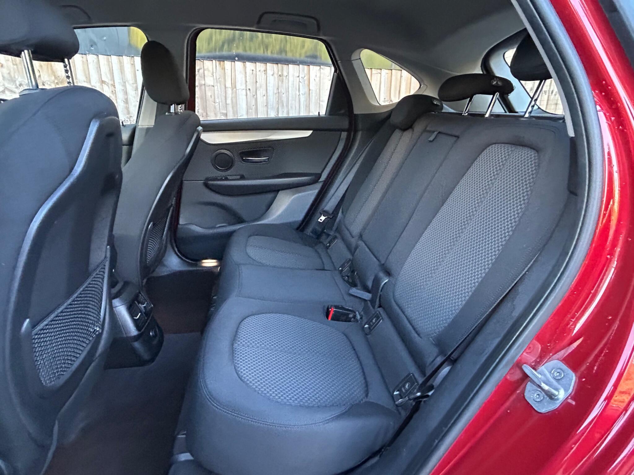 BMW 2 Series view 27