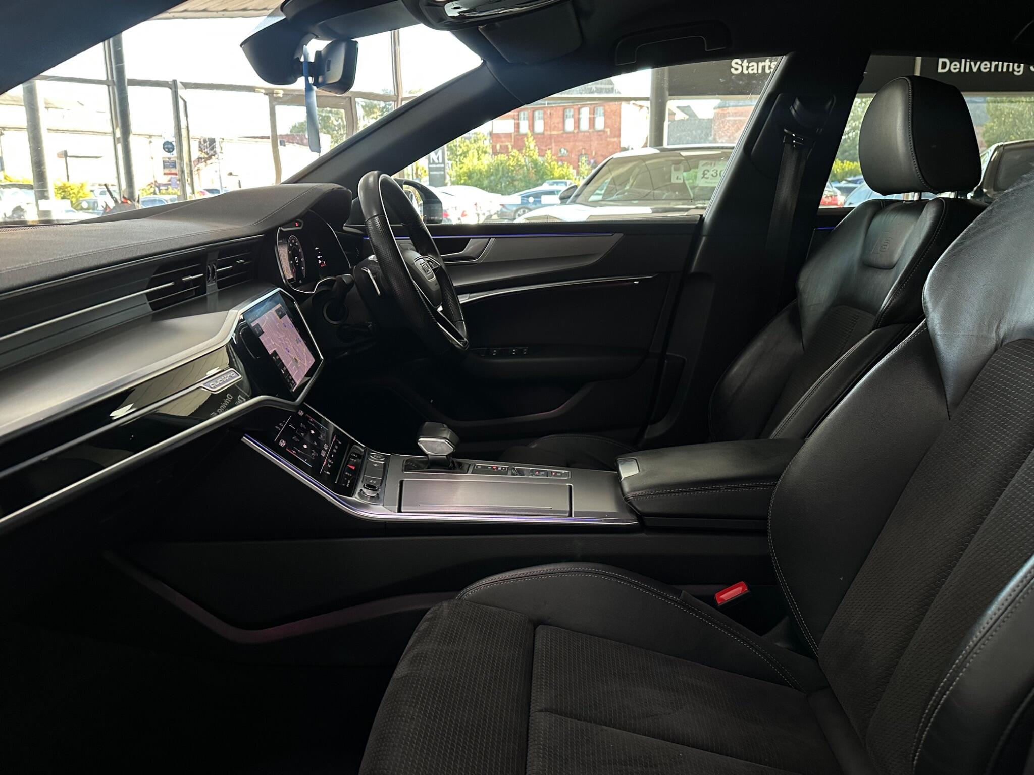 Audi A7 view 40