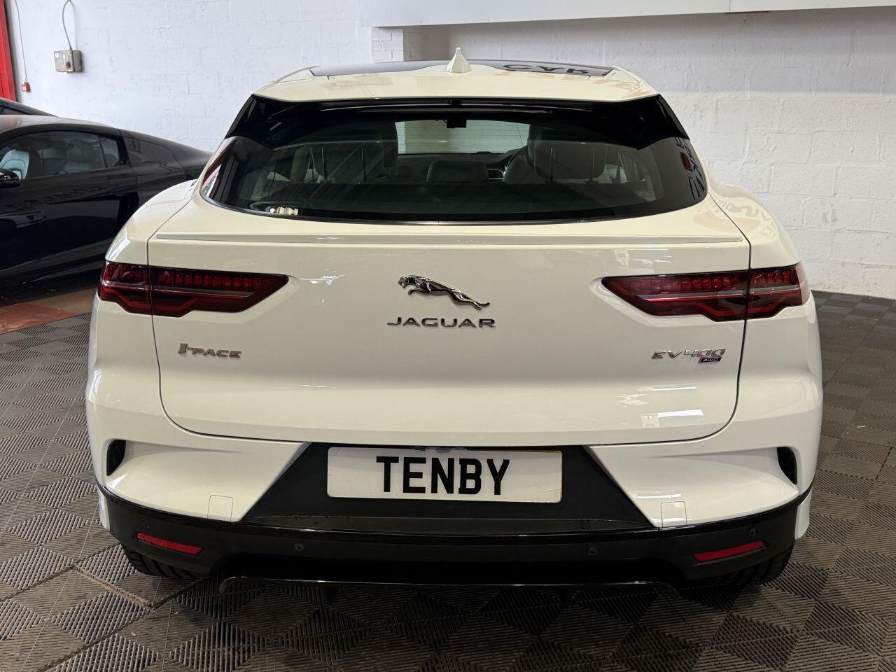 Jaguar I-Pace view 8