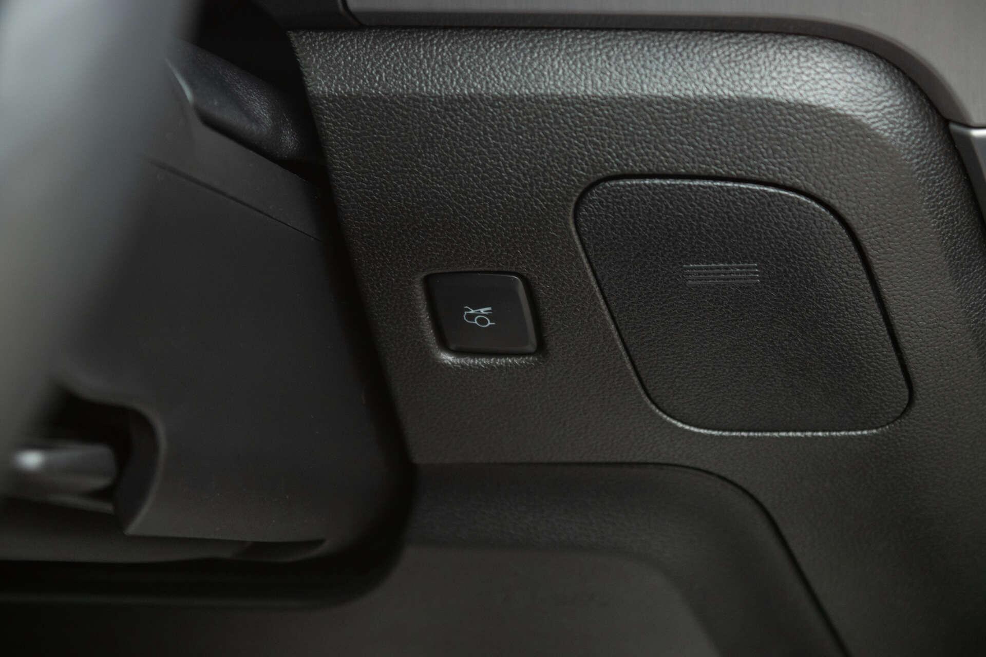 Ford Mustang view 45