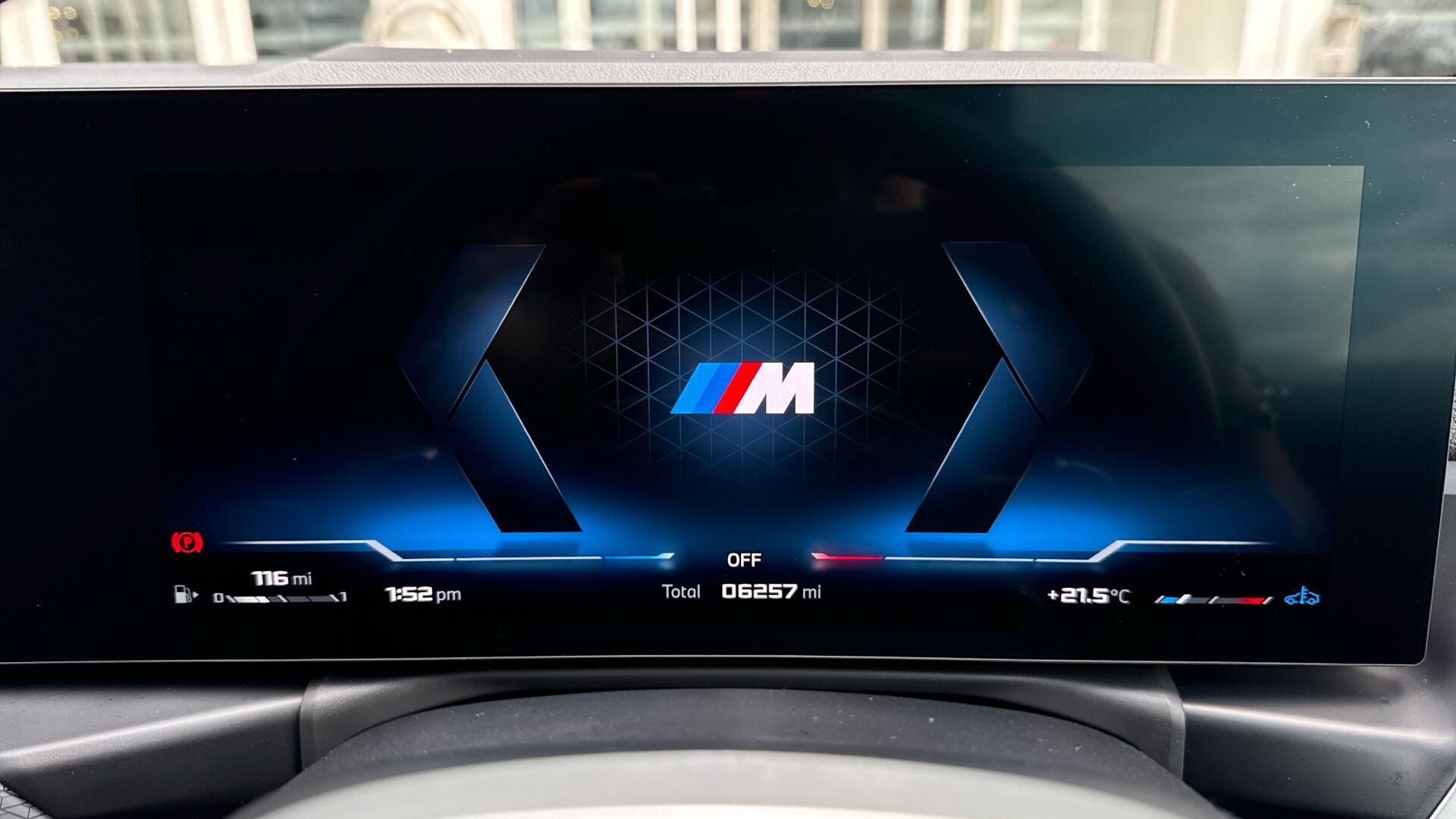 BMW 4 Series view 9