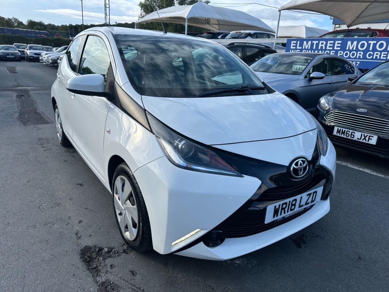 Toyota Aygo view 9
