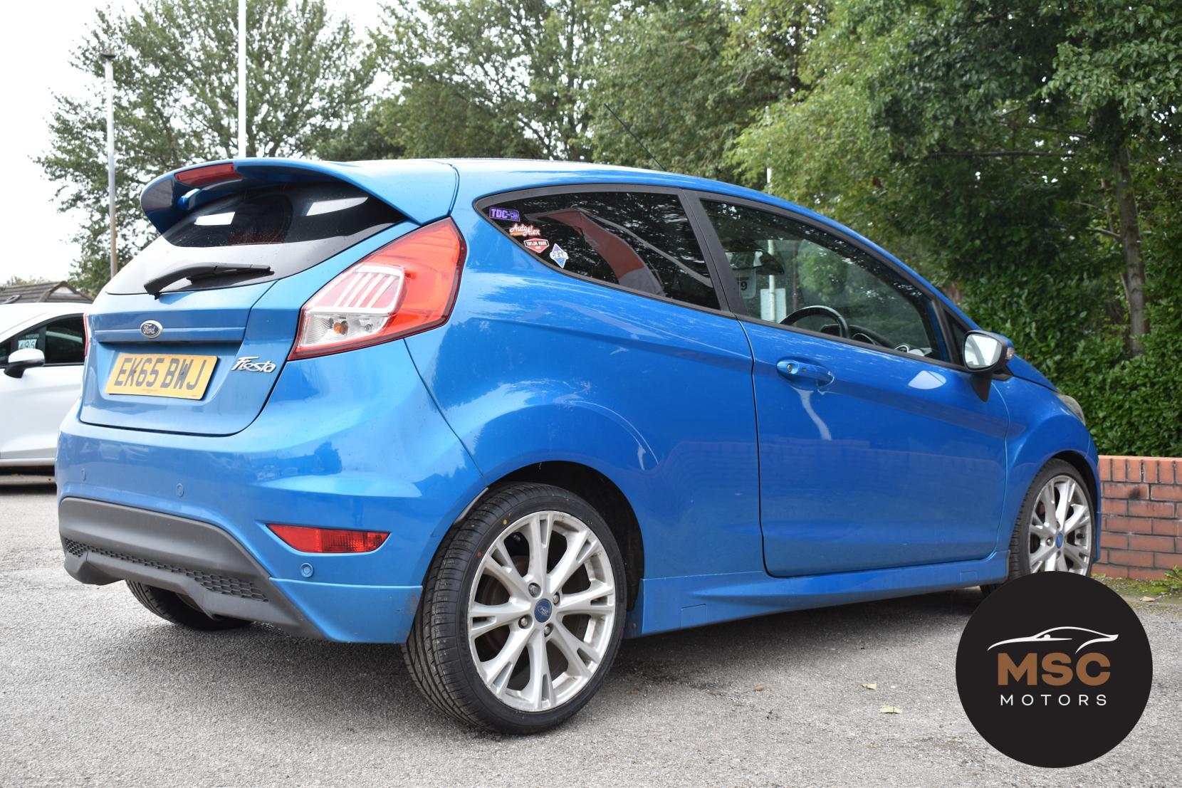 Ford Fiesta view 13