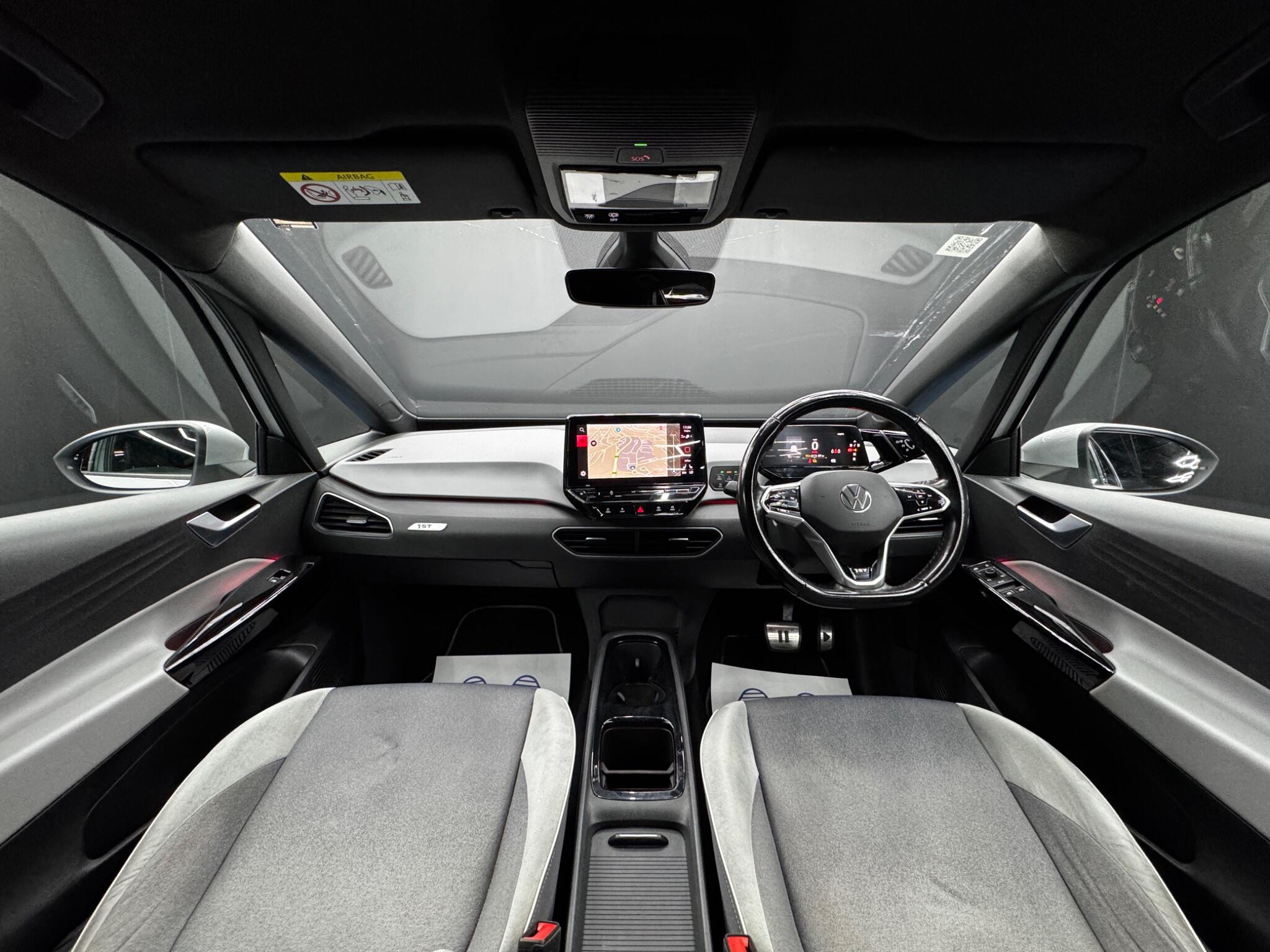 Volkswagen Id.3 view 17