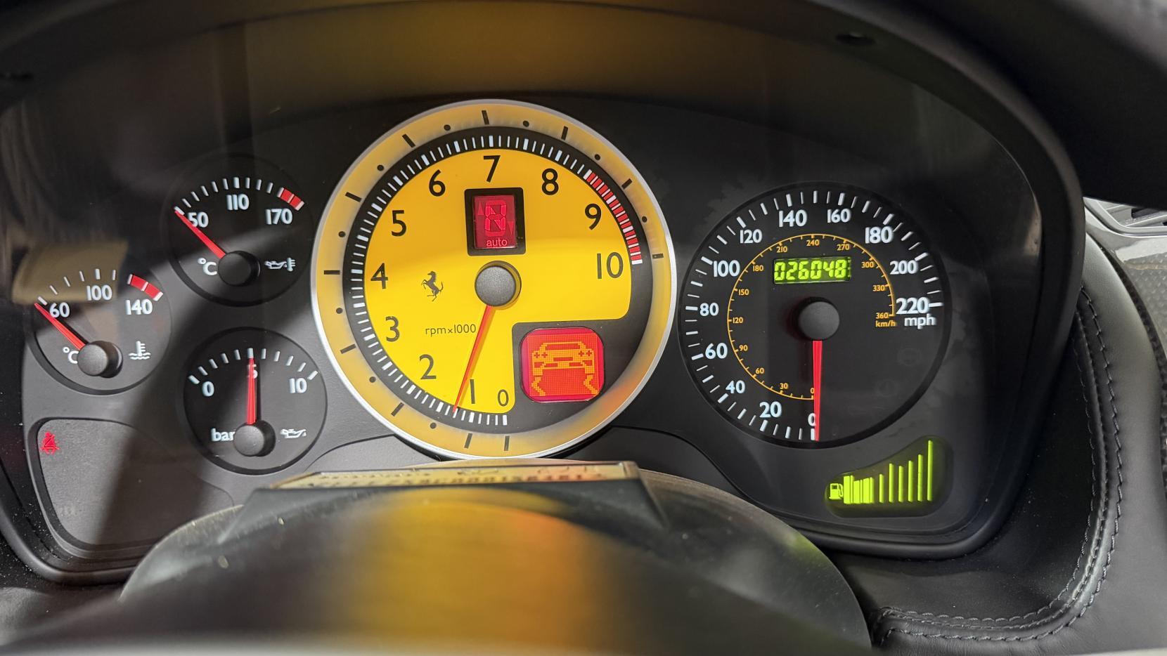 Ferrari F430 view 23