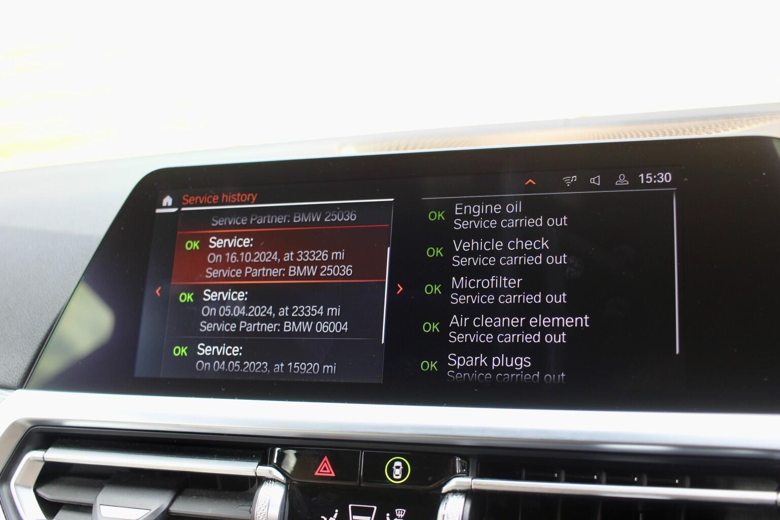 BMW 3 Series view 29