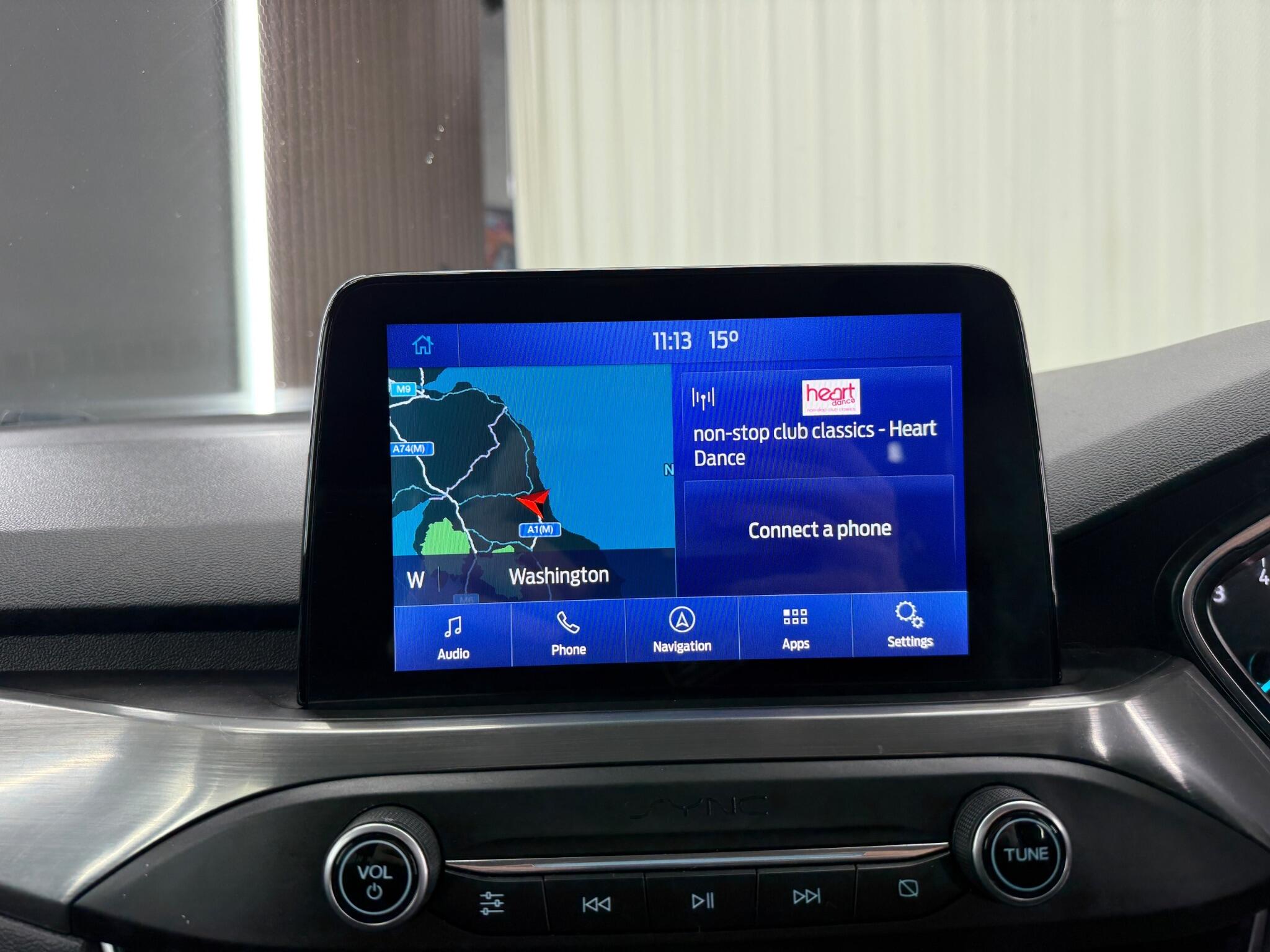 Ford Focus view 44
