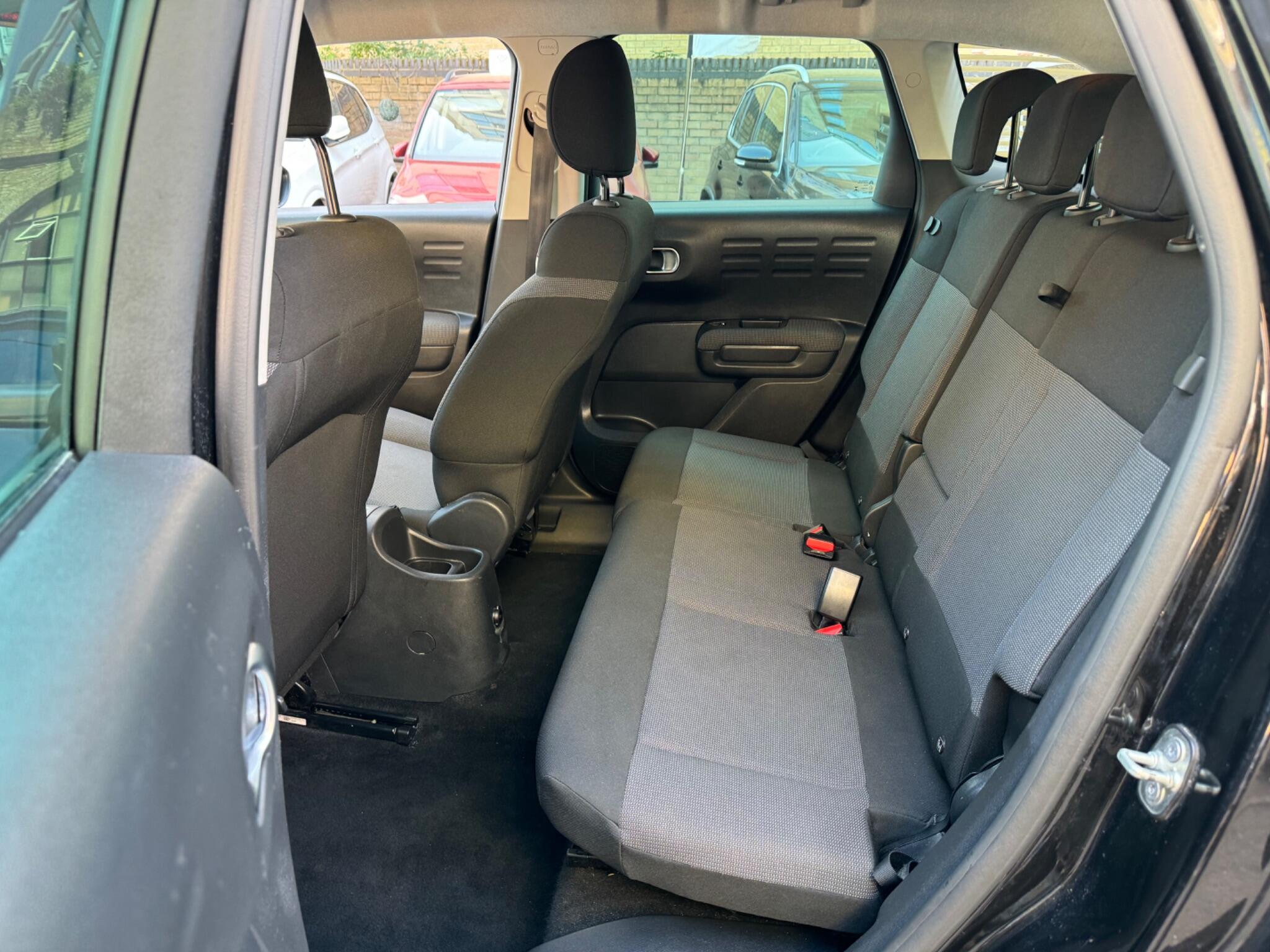 Citroen C3 Aircross view 15