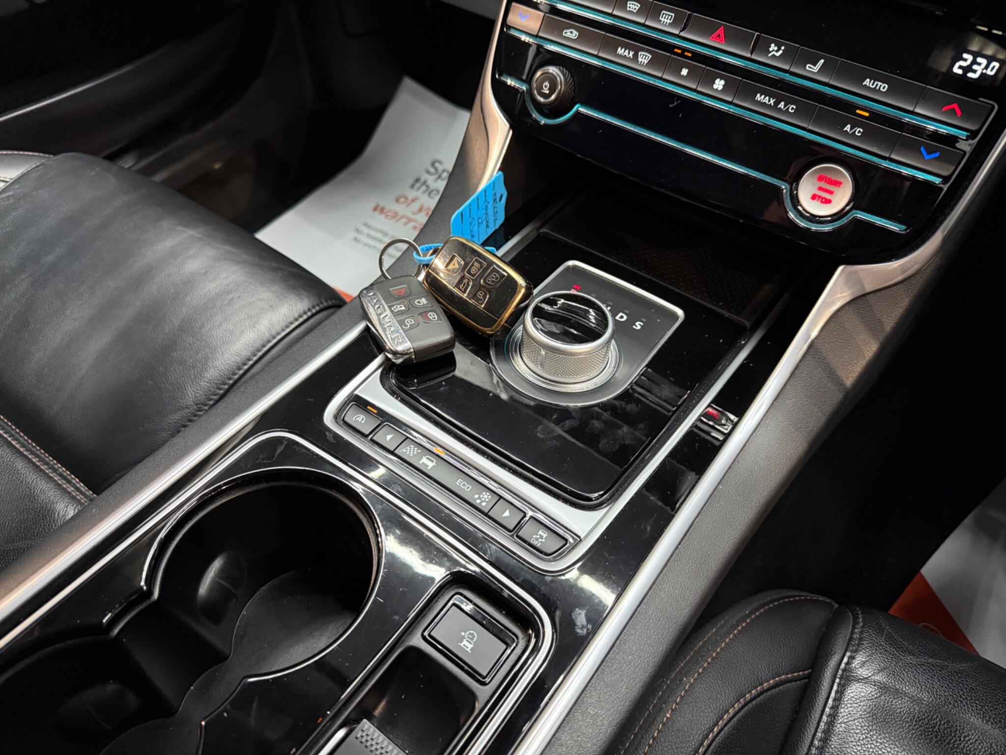 Jaguar Xe view 17
