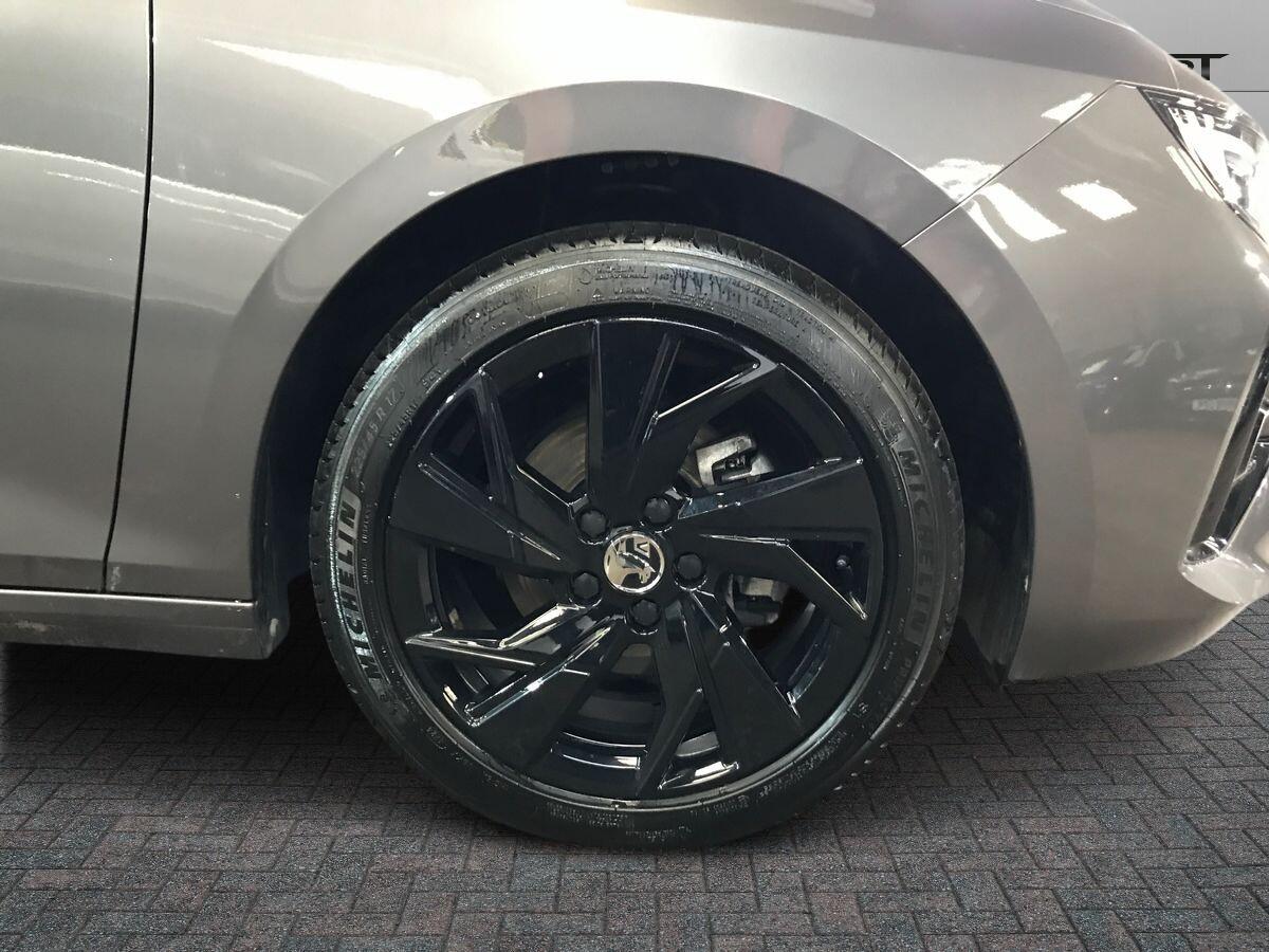 Vauxhall Astra view 12