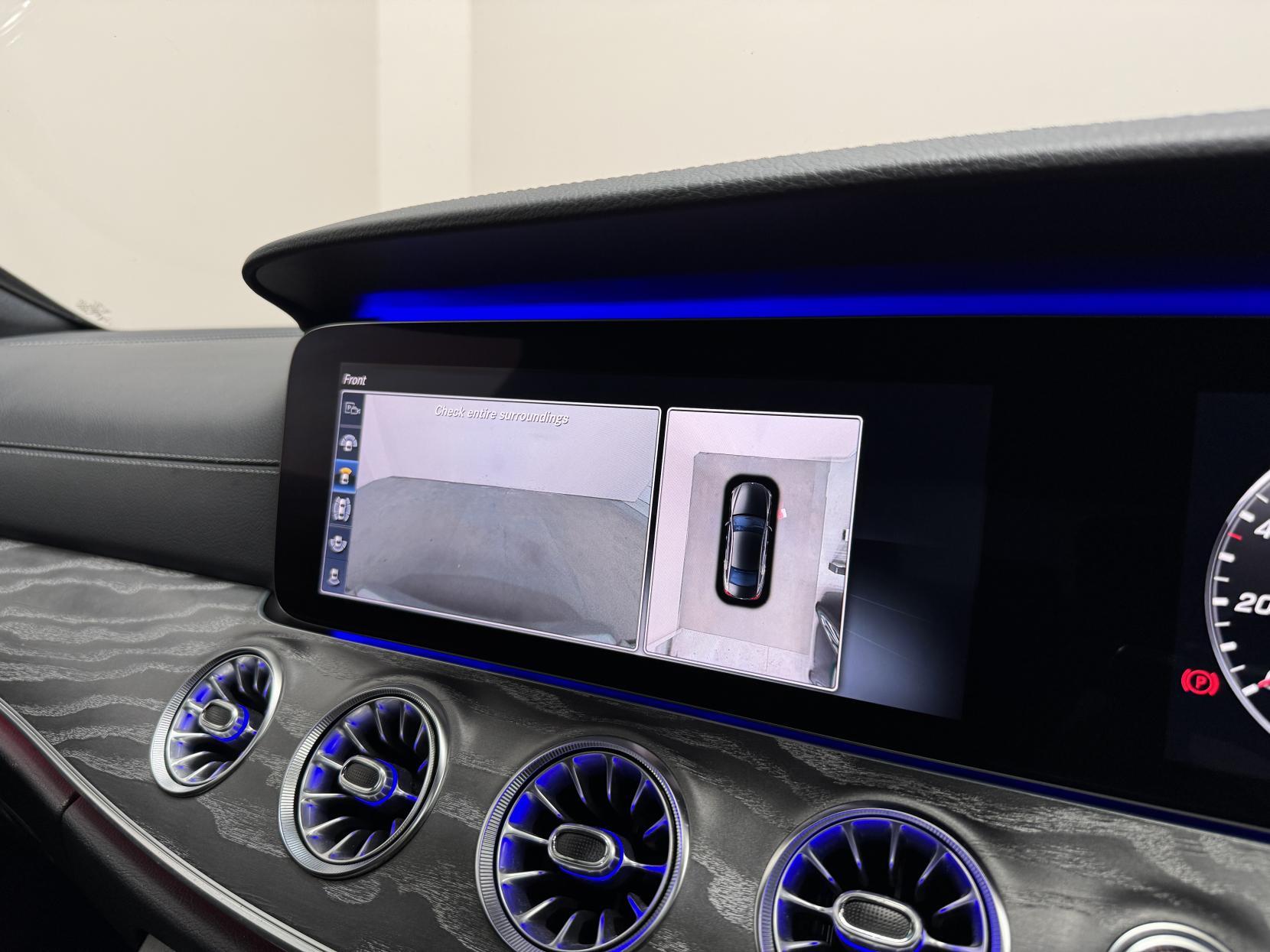 Mercedes-Benz CLS view 27