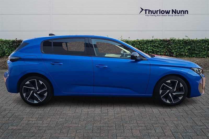 Peugeot 308 view 2