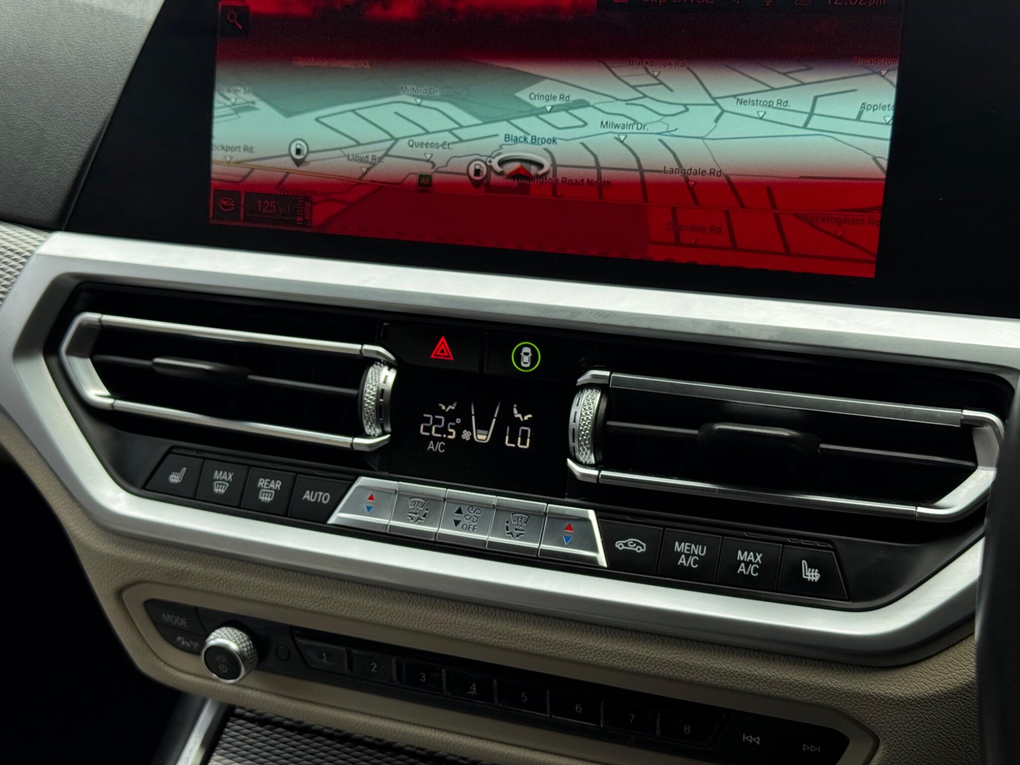 BMW 3 Series view 43