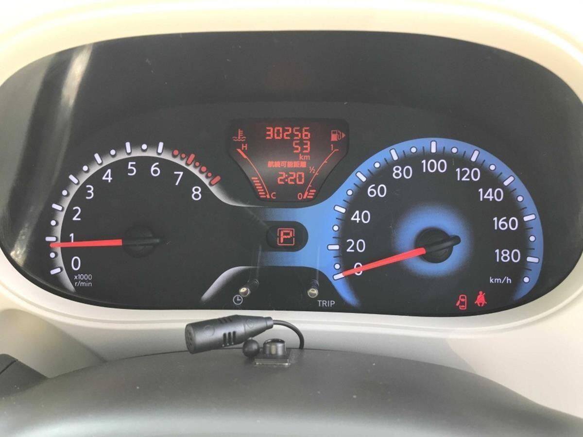 Nissan Cube view 14