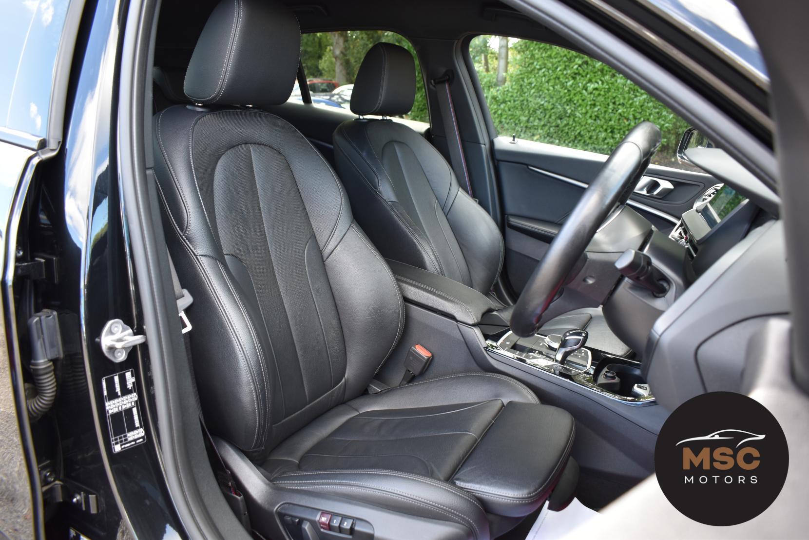 BMW 1 Series view 33