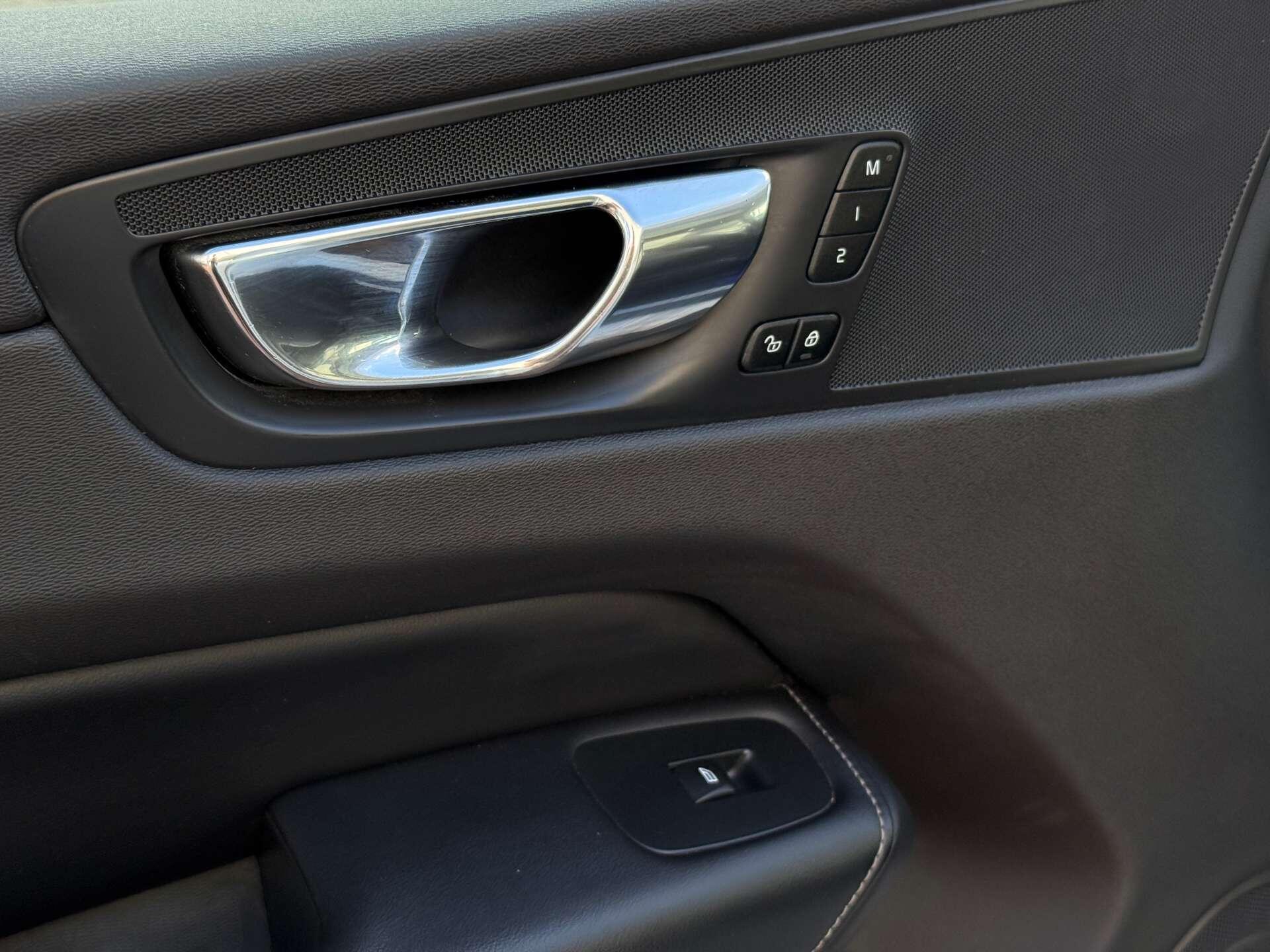 Volvo XC60 view 65