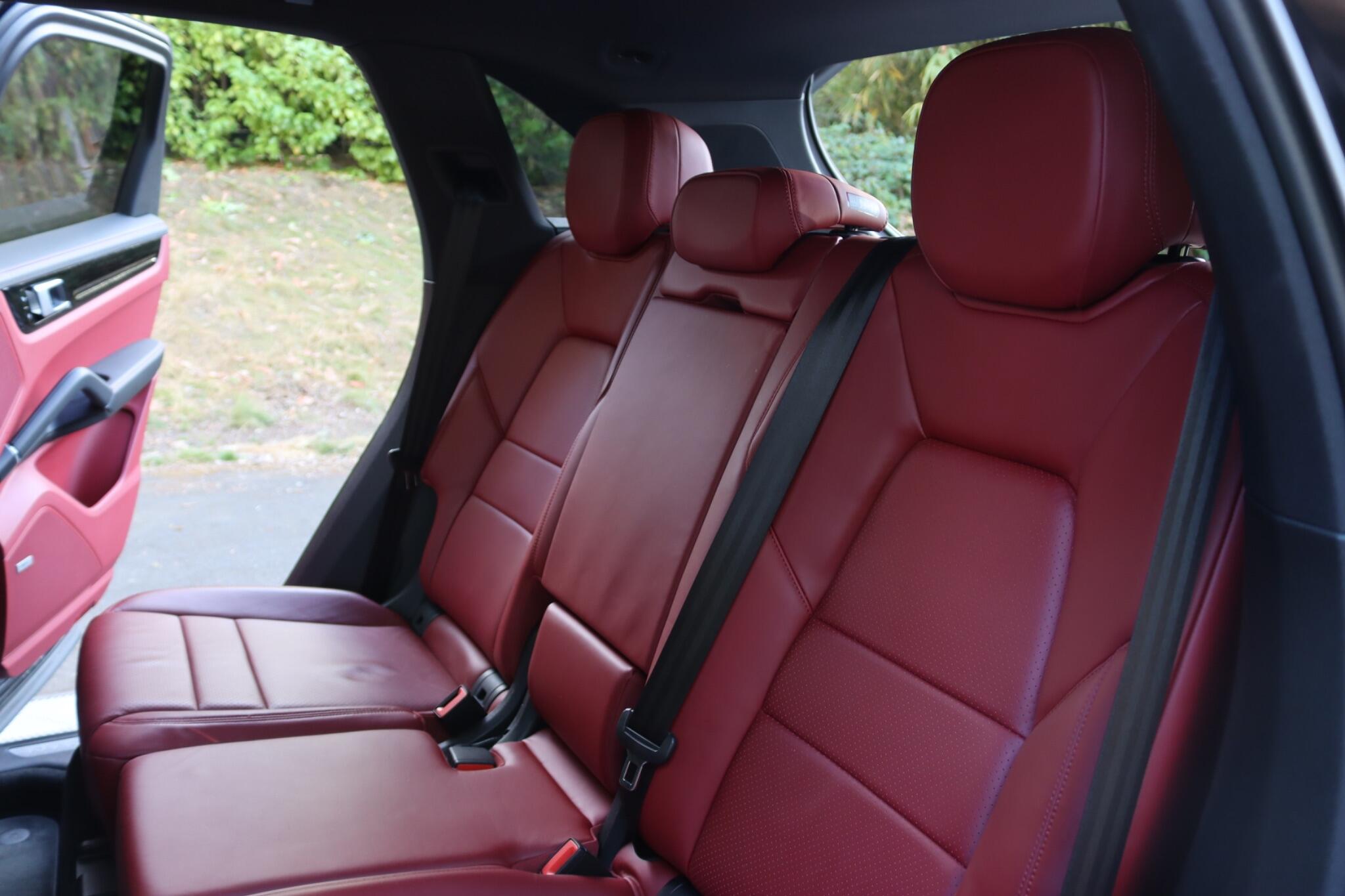Porsche Cayenne view 5
