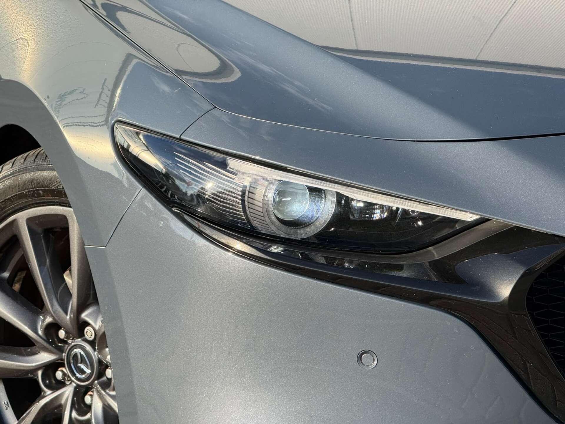 Mazda Skyactiv-G view 16