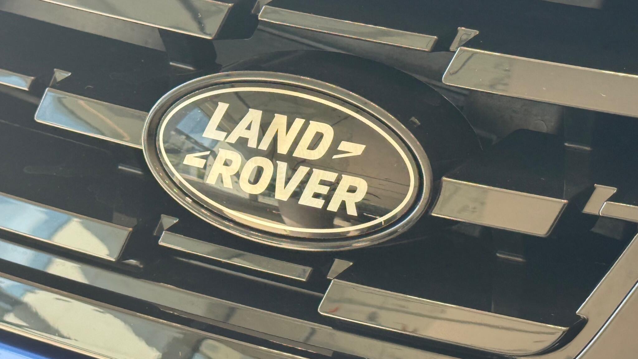 Land Rover Range Rover Sport view 18