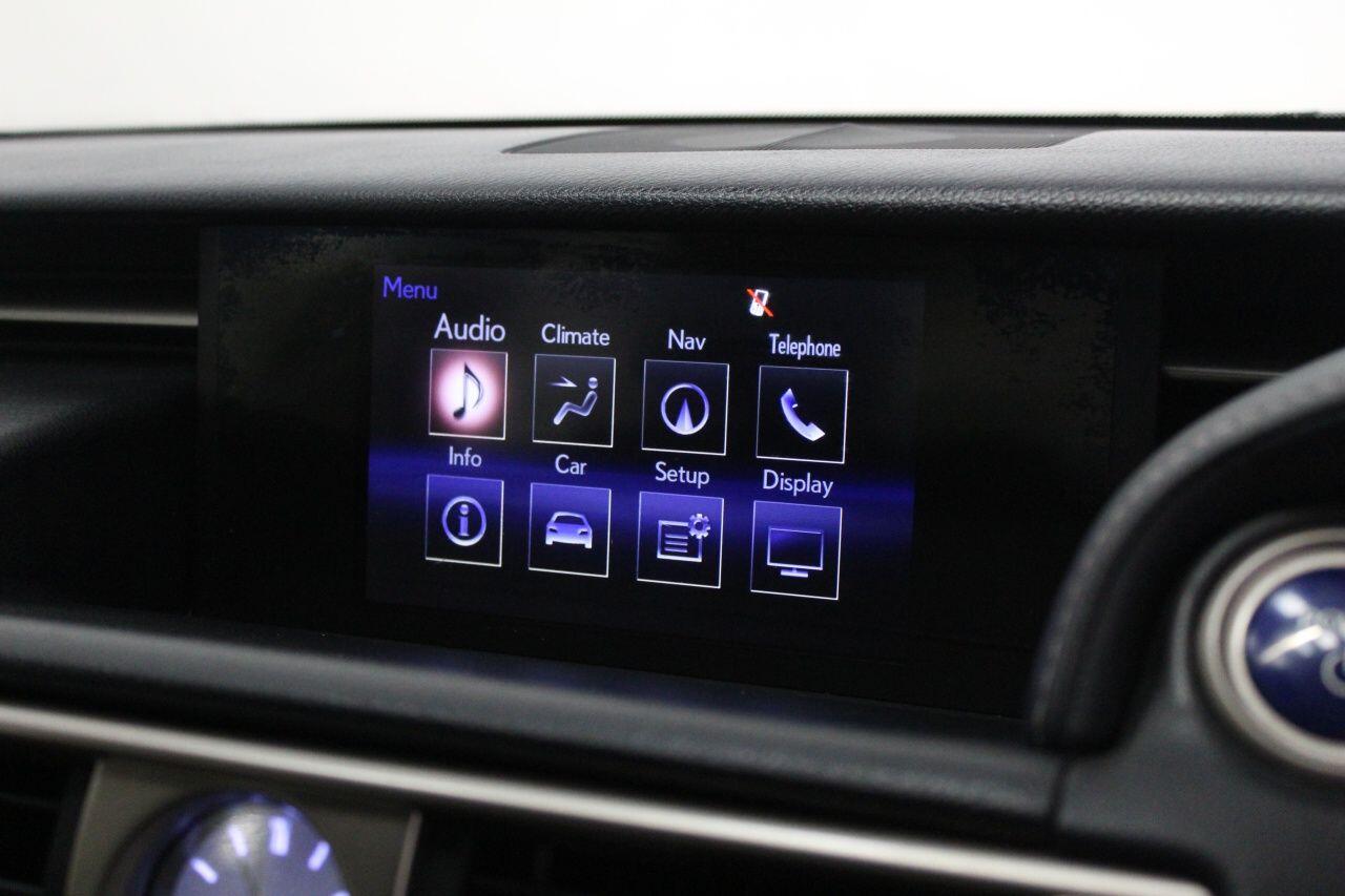 Lexus Is view 34