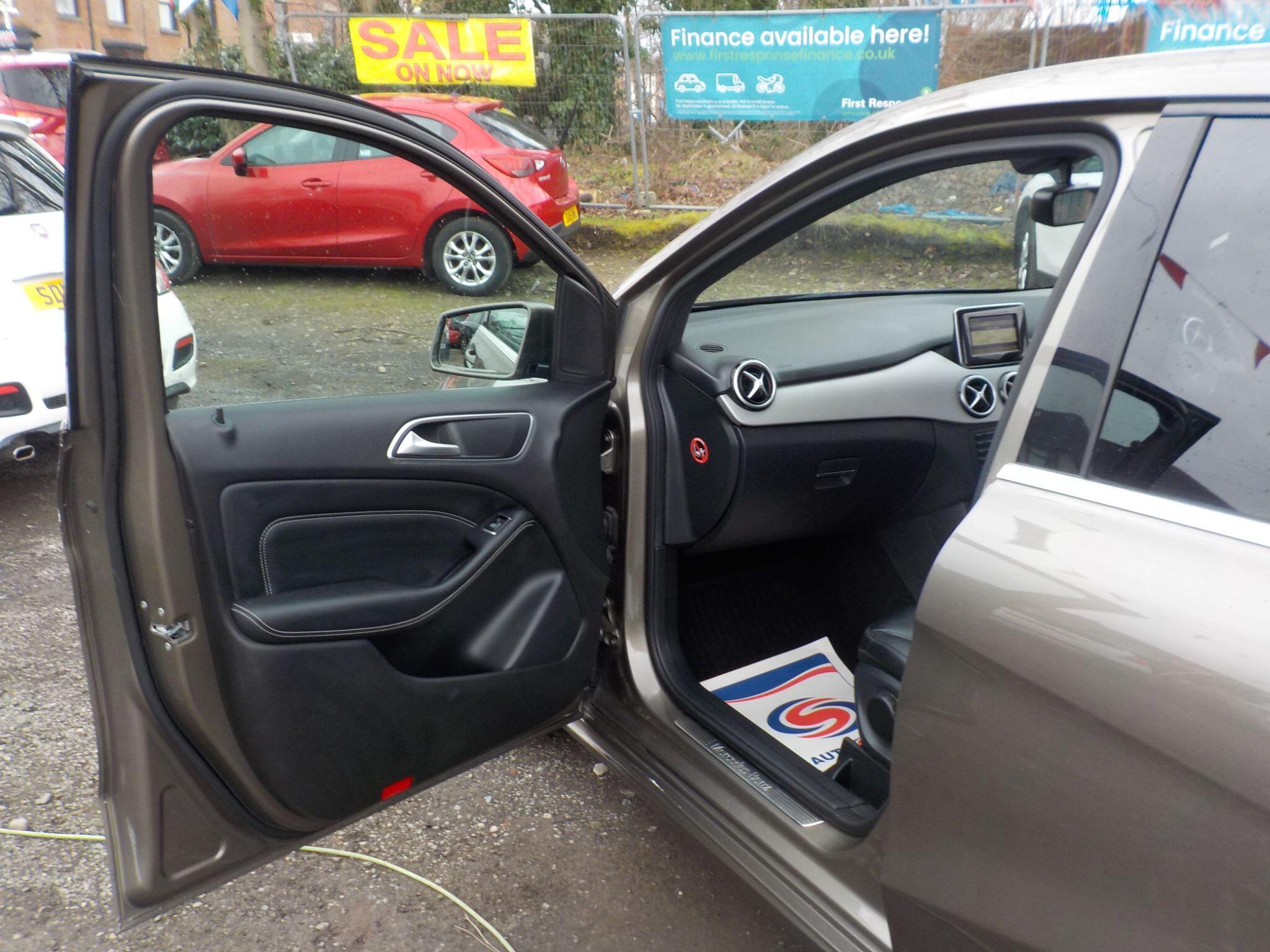 Mercedes-Benz B Class 1.8 B180 CDI BlueEfficiency Sport Euro 5 (s/s) 5dr