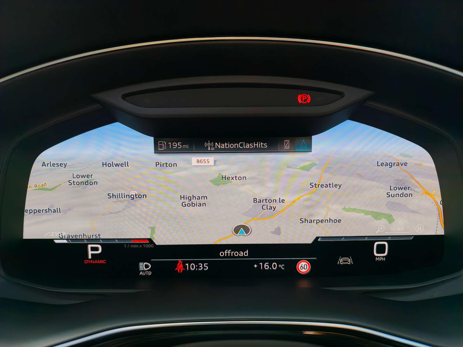 Audi SQ7 view 38