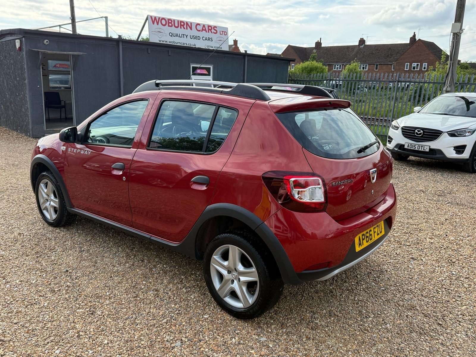 Dacia Sandero Stepway view 11