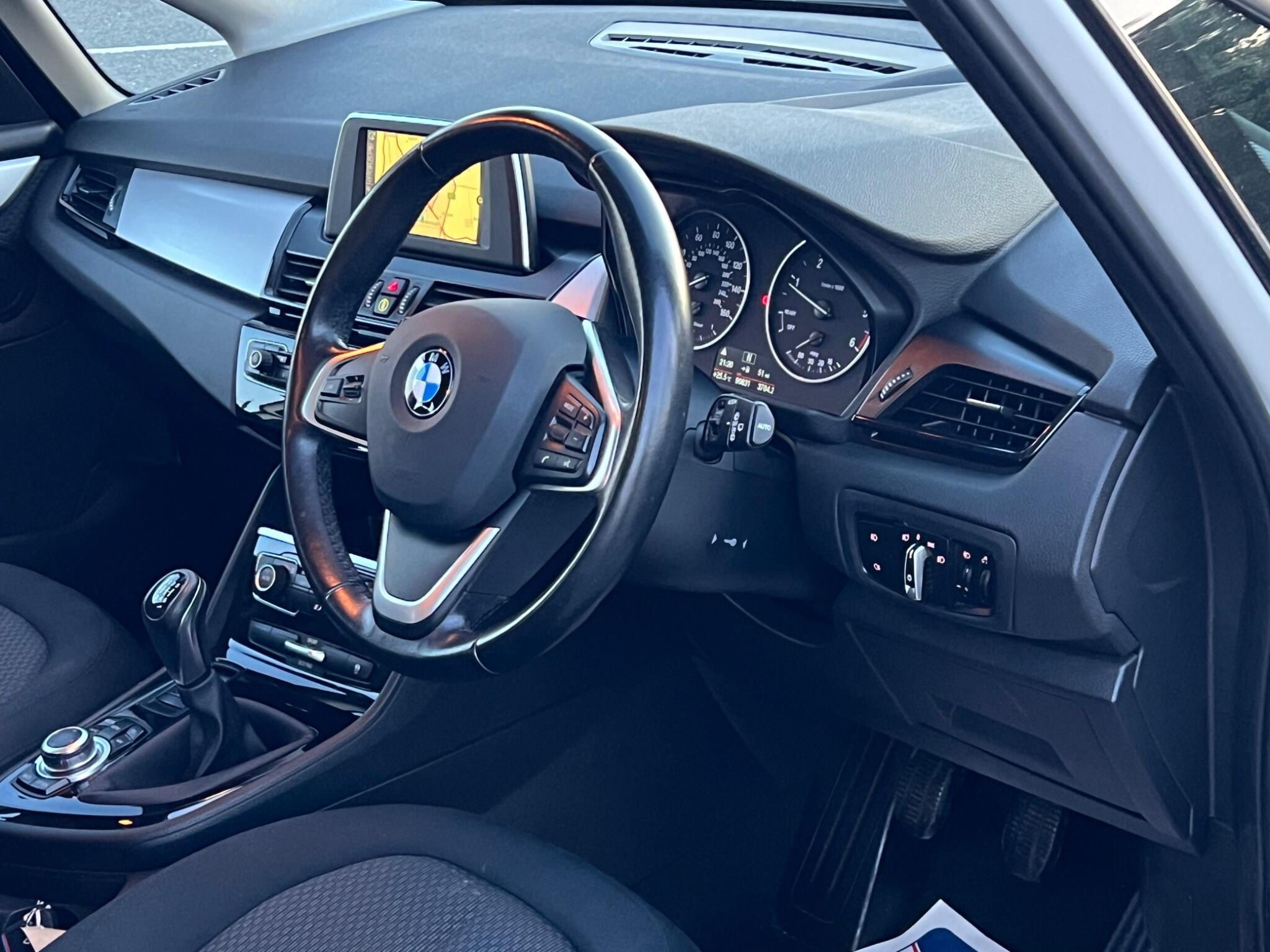 BMW 2 Series Active Tourer view 3