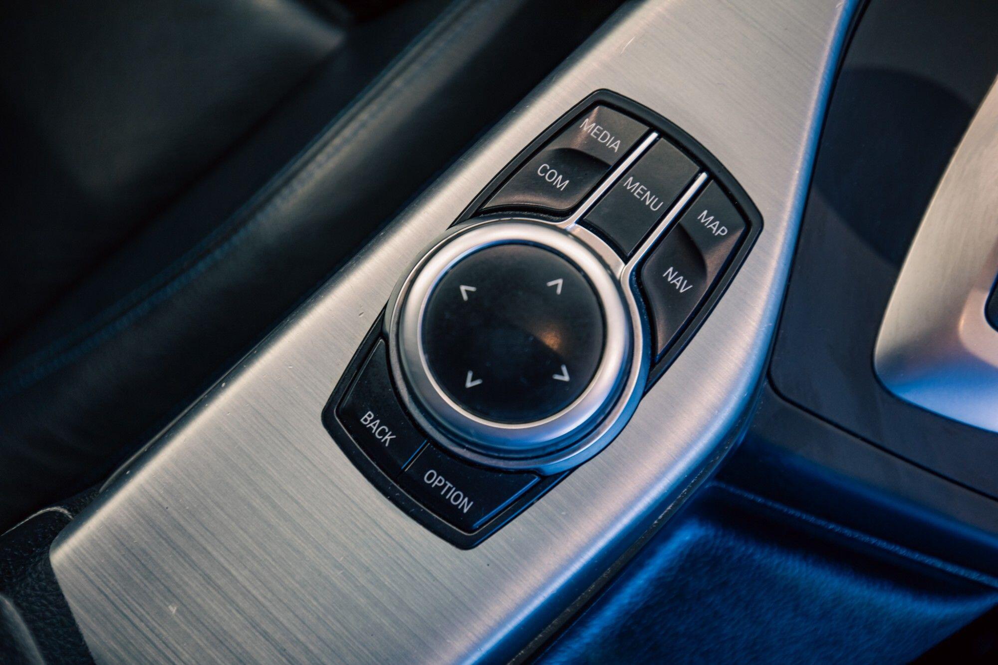 BMW 1 Series view 18