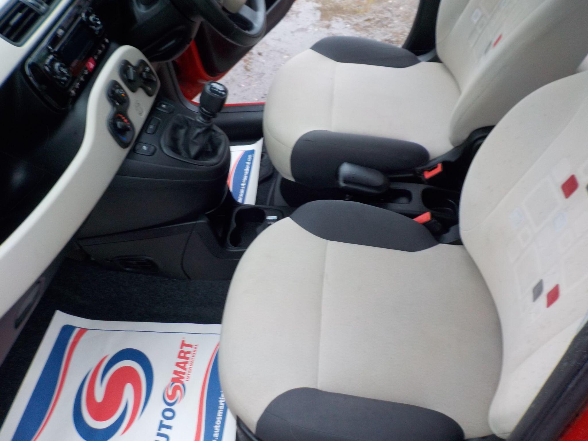 Fiat Panda 0.9 TwinAir Lounge Euro 5 (s/s) 5dr
