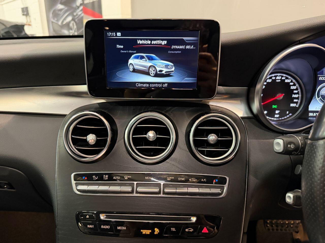 Mercedes-Benz GLC view 21