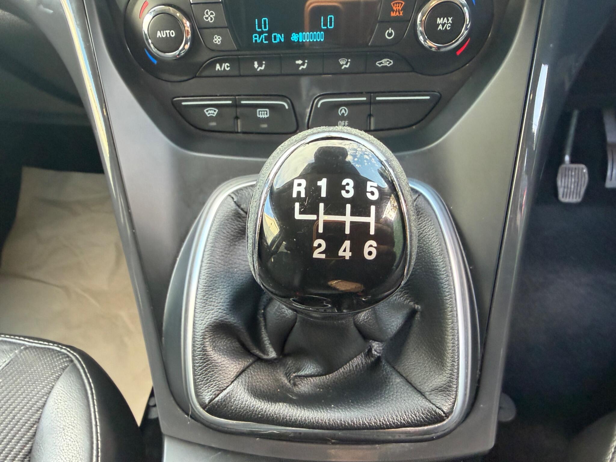 Ford Kuga view 24