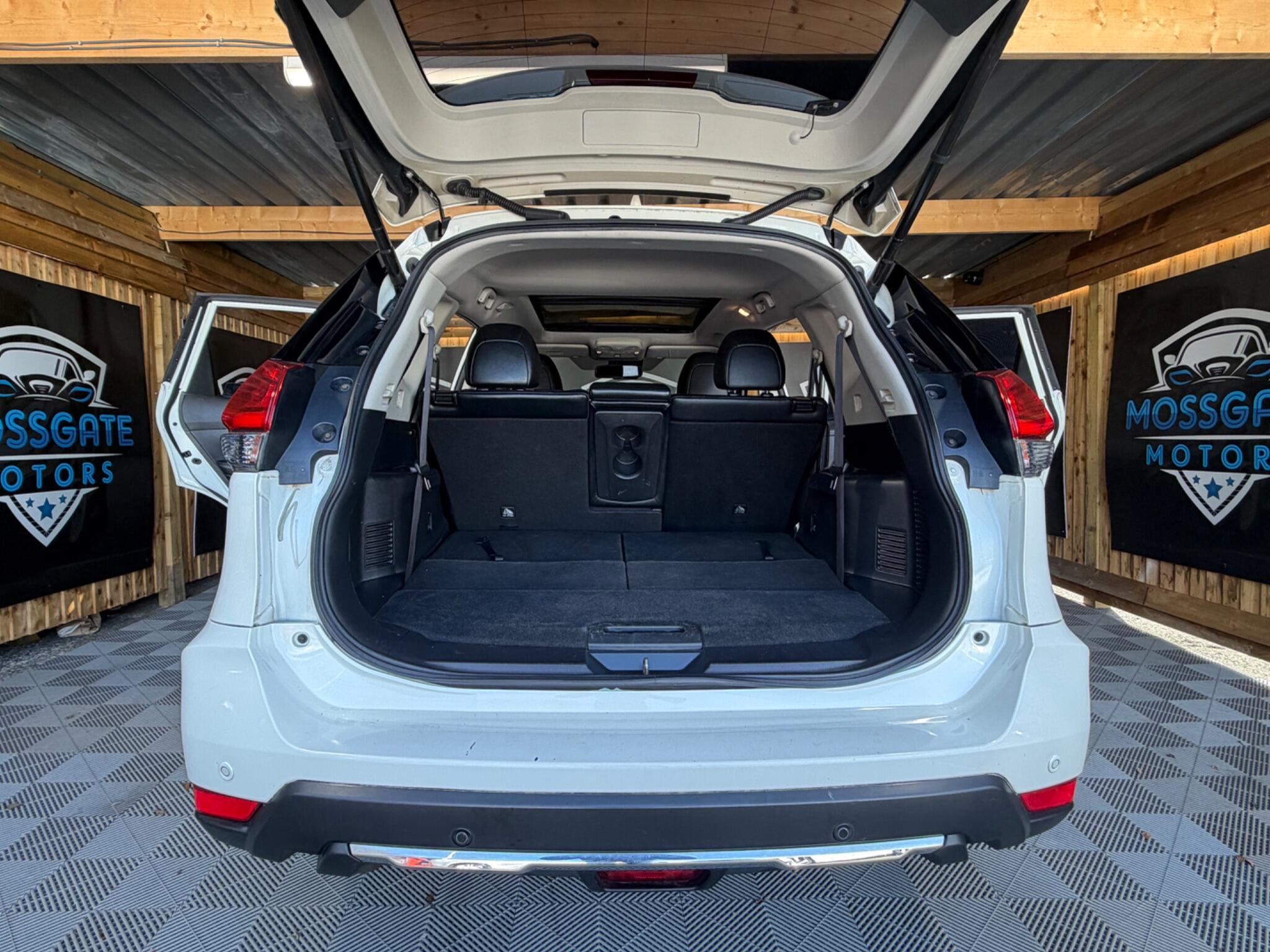Nissan X-Trail view 34