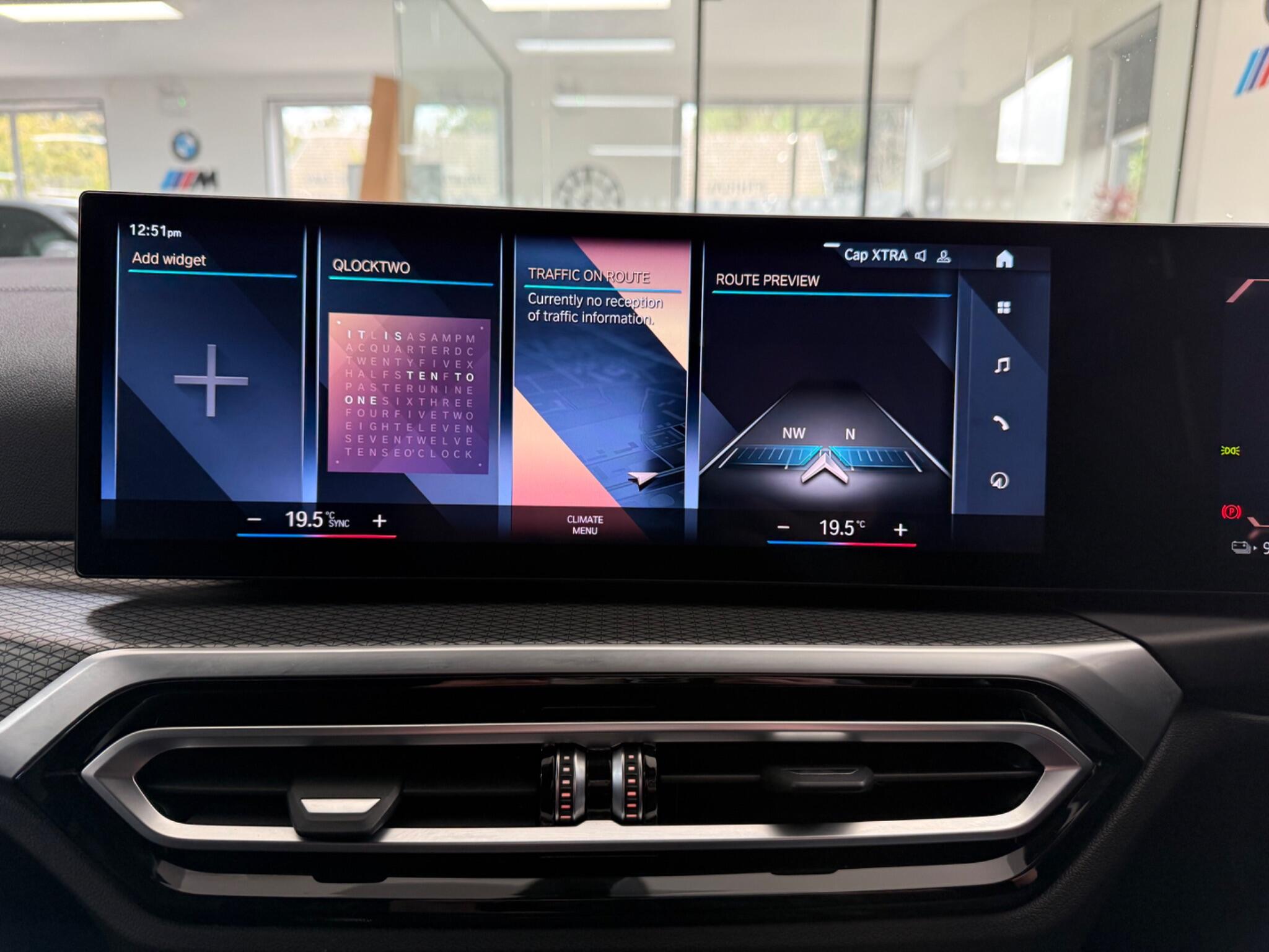BMW I4 view 21