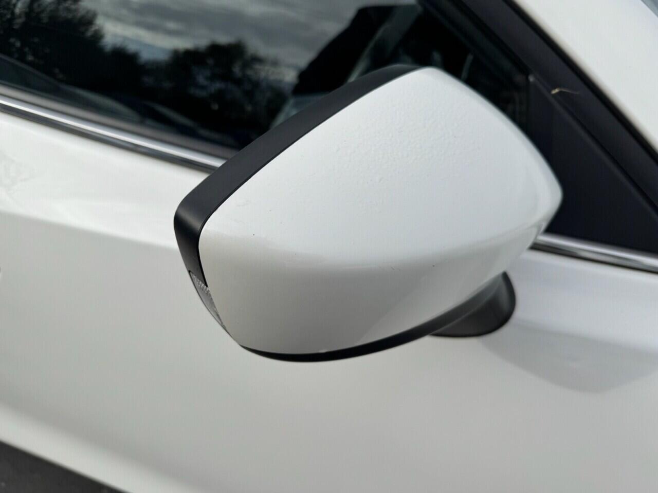 Mazda Mazda3 view 35