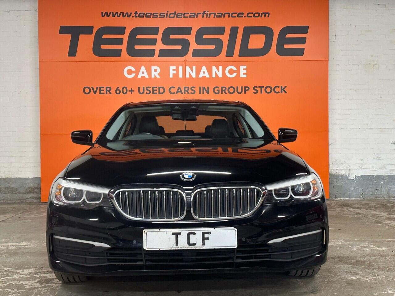 BMW 5 Series view 11