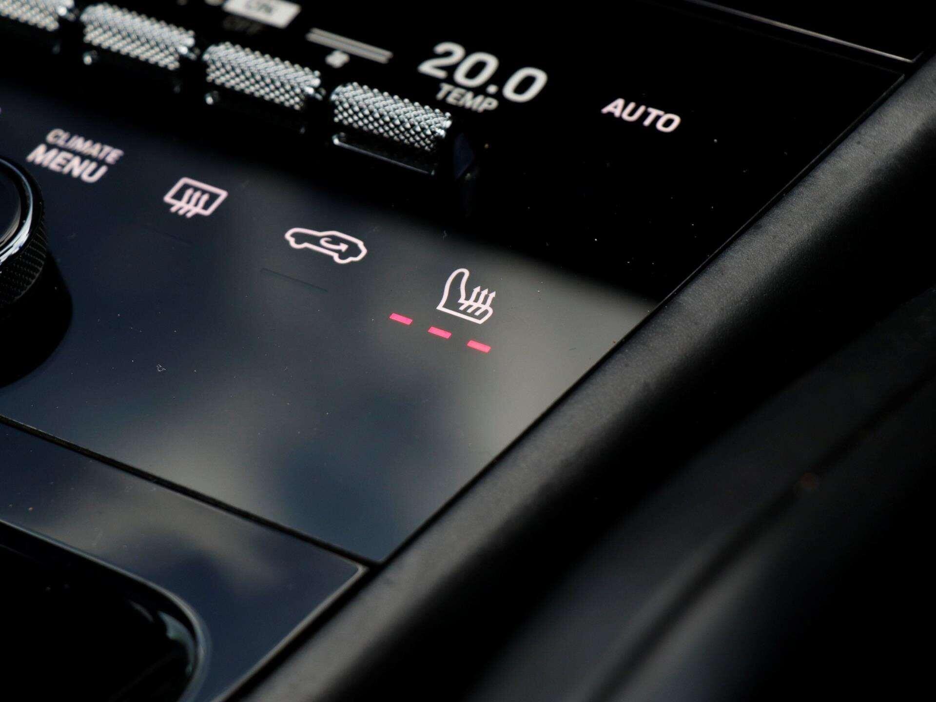 Porsche Cayenne view 18